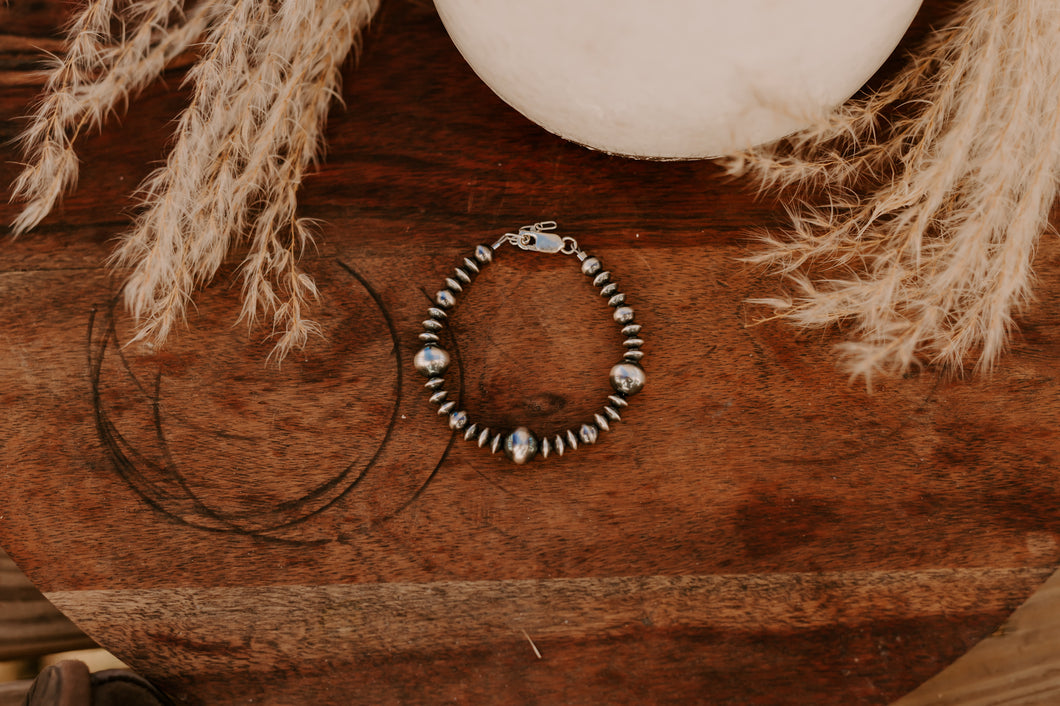 Navajo pearl bracelet