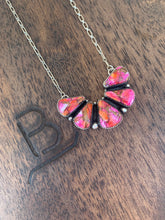 Load image into Gallery viewer, Pink Delilah Fan Necklace
