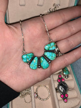 Load image into Gallery viewer, Sonoran Mountain Turquoise necklace
