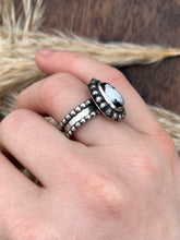 Load image into Gallery viewer, White Buffalo Mustang Band Rings
